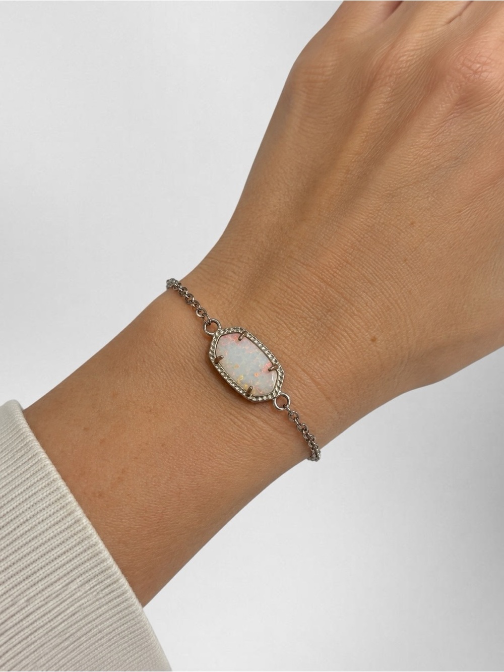 Kendra Scott Elaina Silver Tone Iridescent Drusy Quartz Bracelet Slide 8.25”